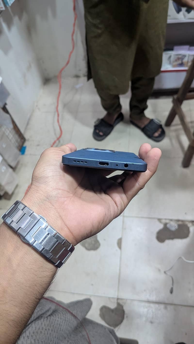Realme C63 2