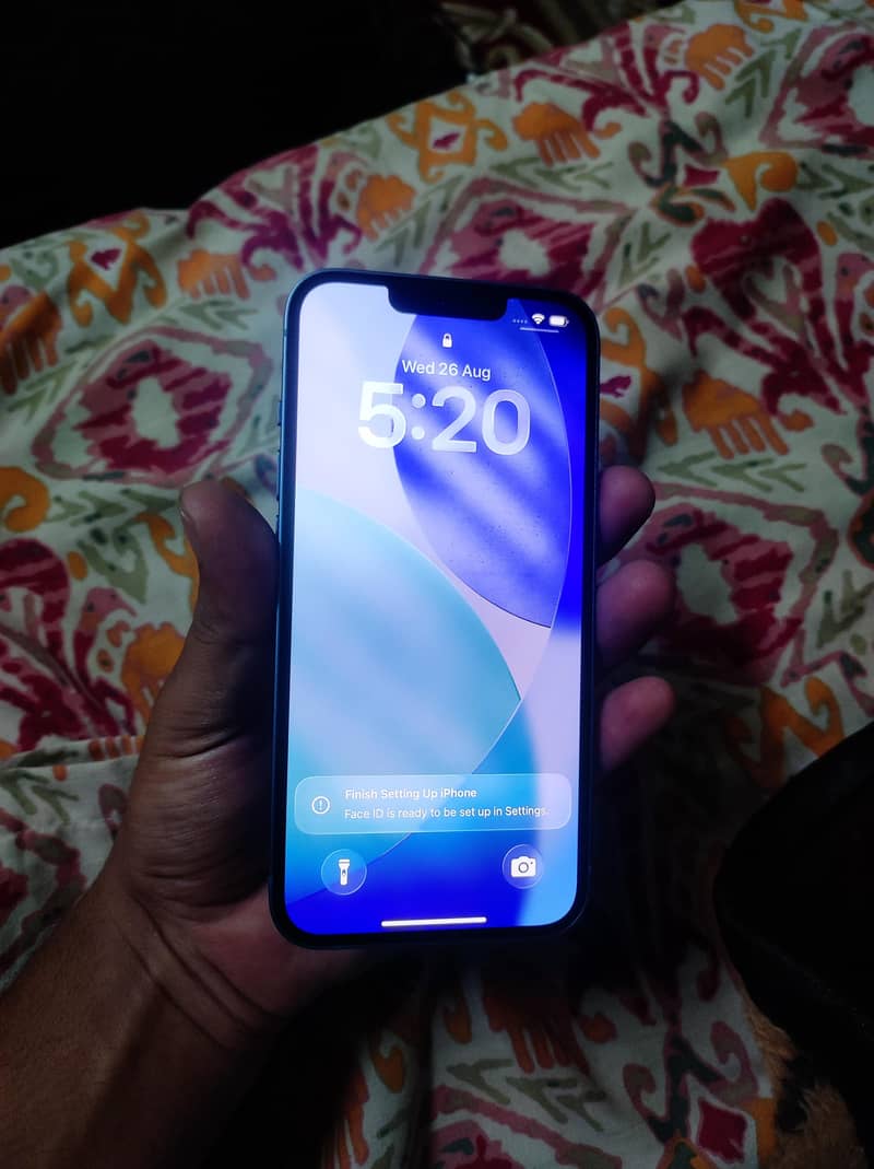 Apple iPhone 14 1