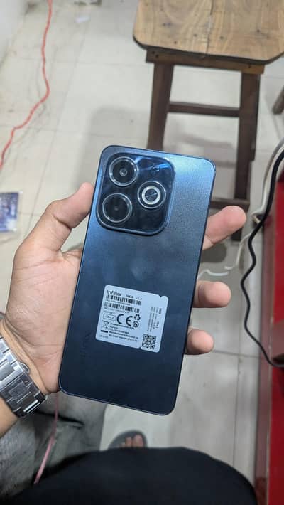 Infinix Hot 40i