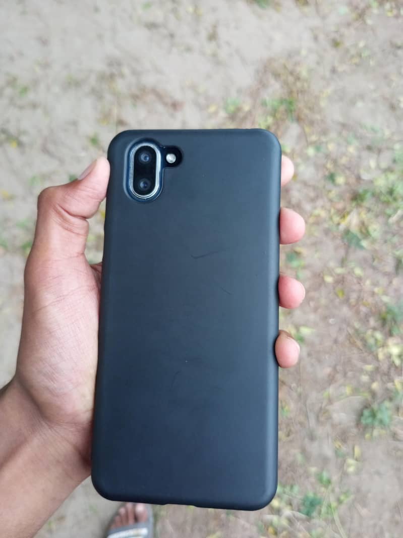 Sharp Aquos R3 5