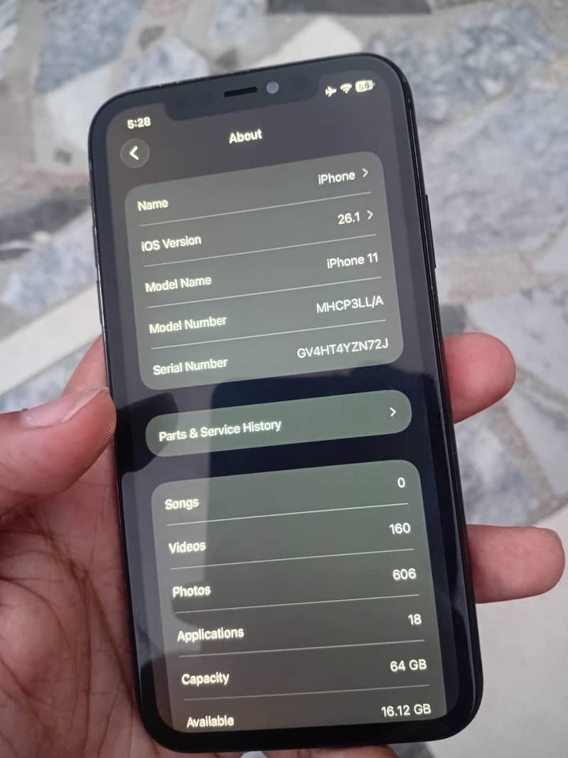 Apple iPhone 11 8