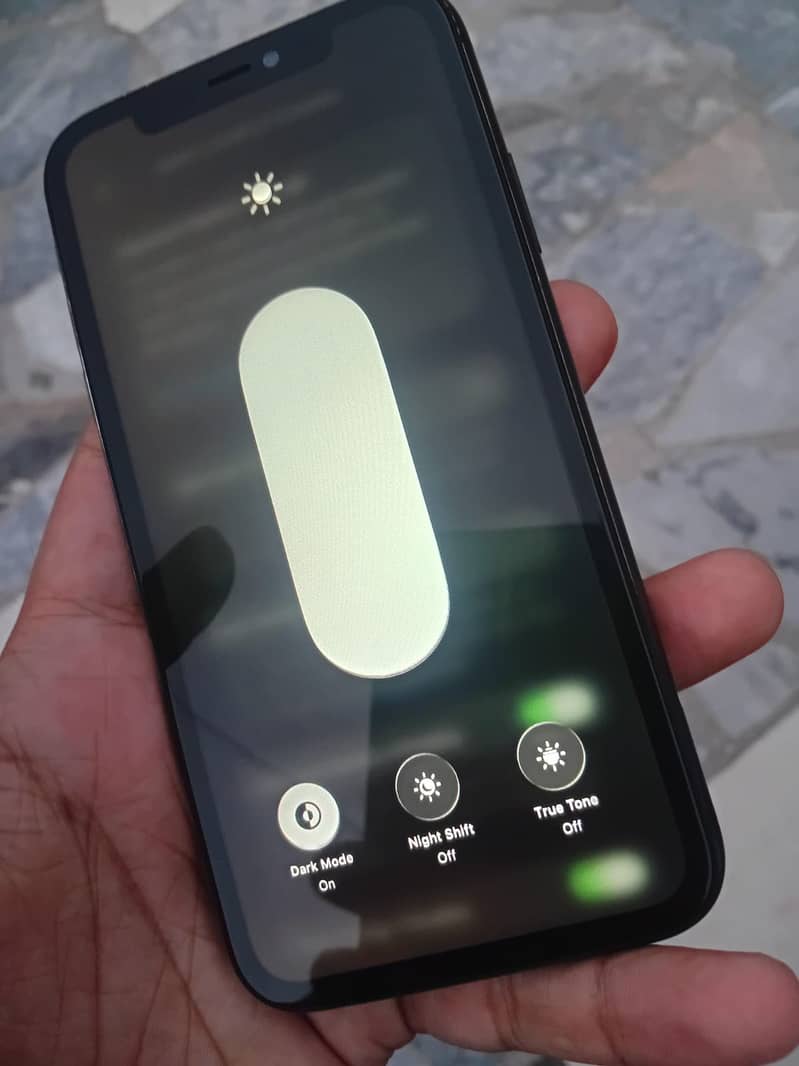 Apple iPhone 11 12