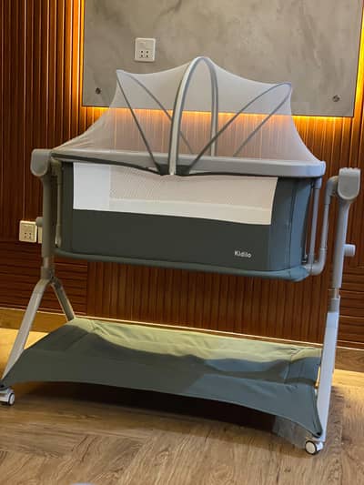 kidilo y12 dusty green ,baby cot /playpen/electric swing