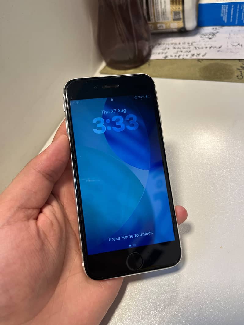 Apple iPhone SE 2