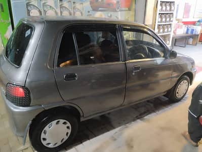 Daihatsu Cuore 2011