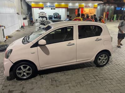 Daihatsu Mira 2012