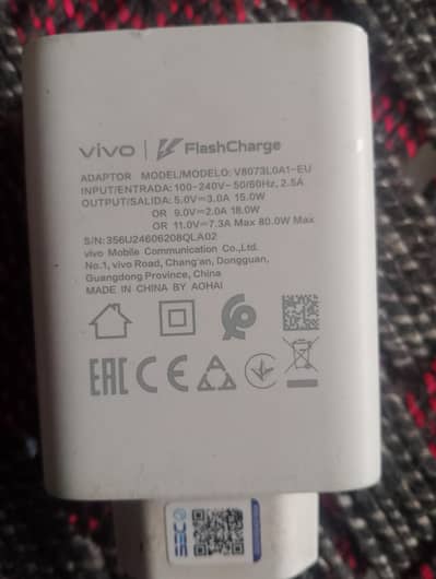 VIVO  ORIGNAL FLASH CHARGER