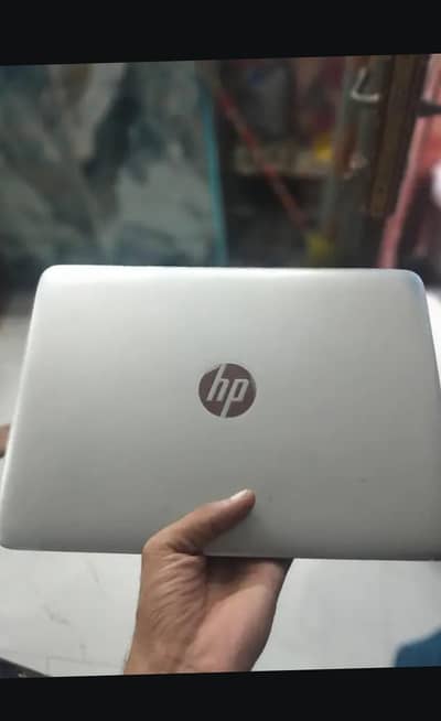 hp elitebook 820 G4