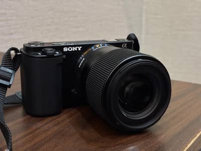 Sony Zve10 Brand New Condition Available