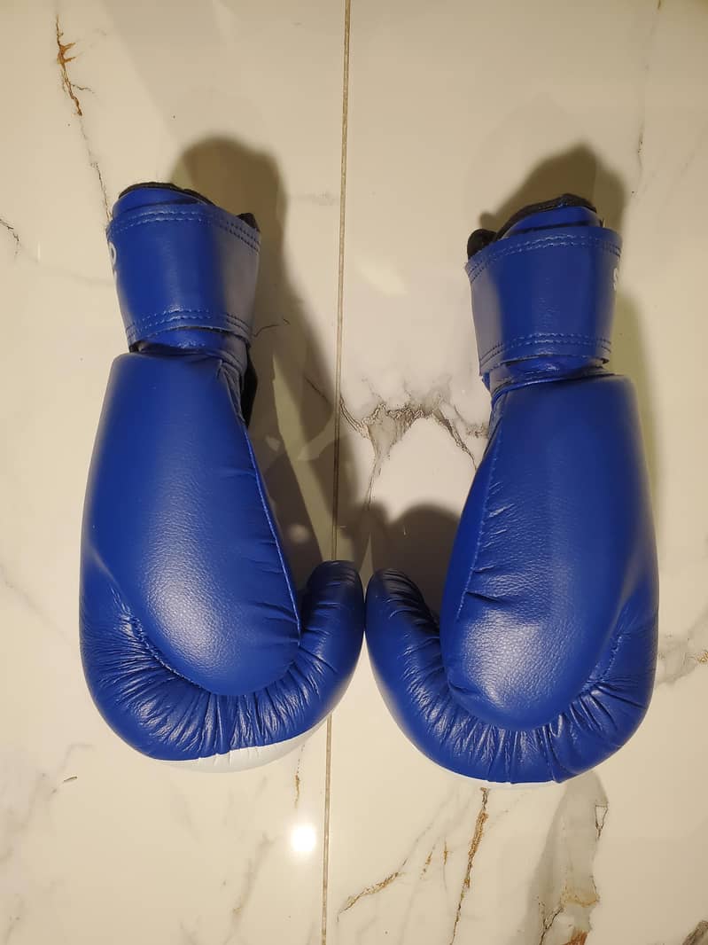 BOXING GLOVES 2 PAIR 2