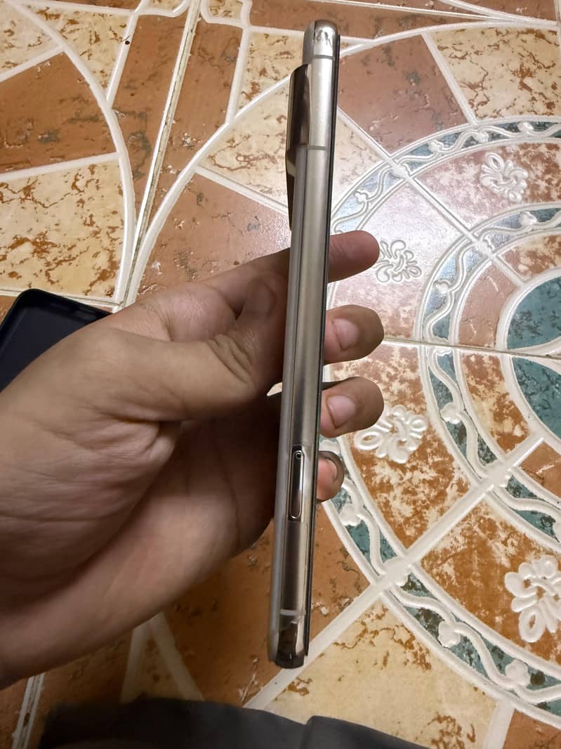 Google Pixel 8 Pro 6