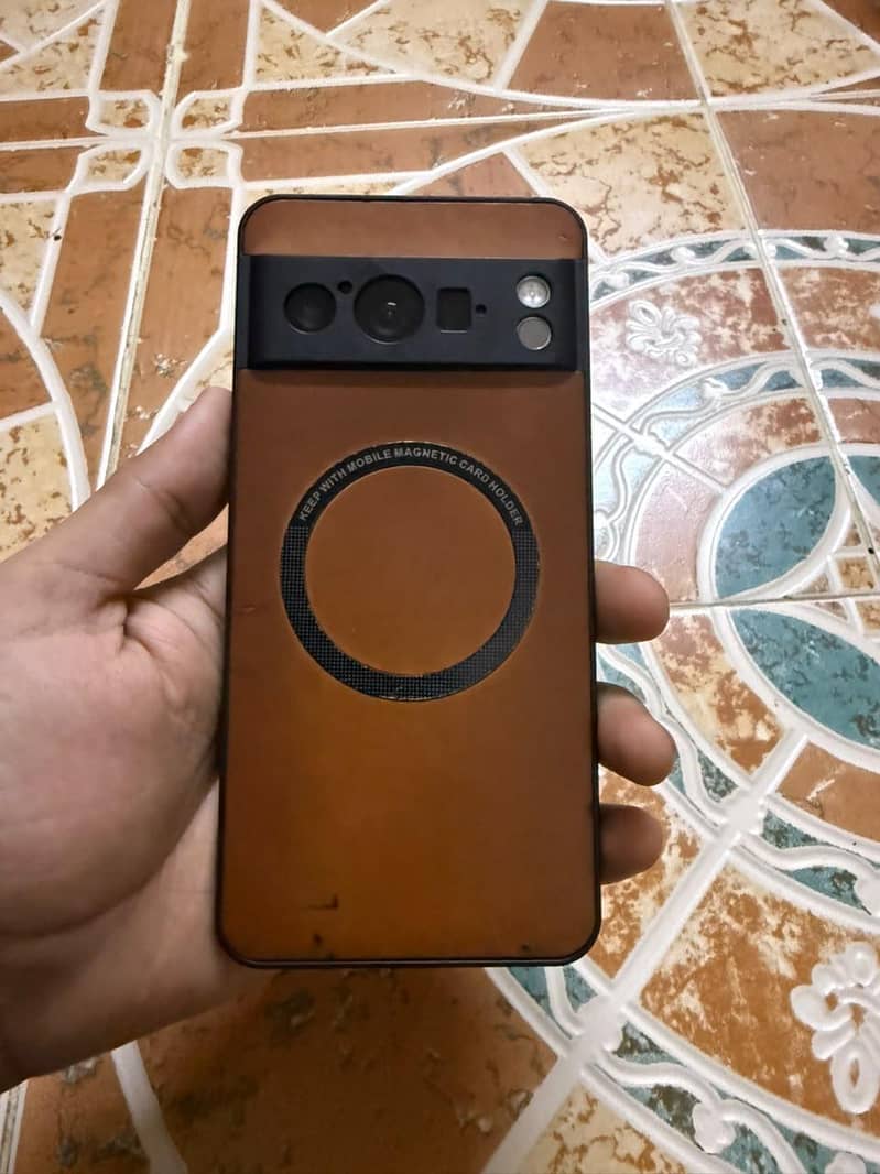 Google Pixel 8 Pro 10