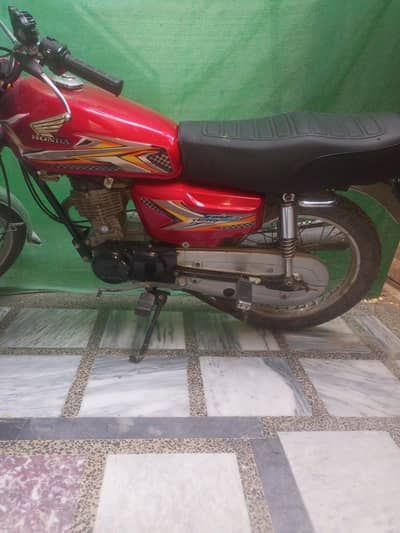 Honda cg 125 2020 model goog conditions 10/10 with double saman