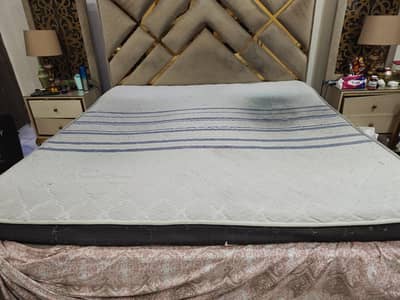 Diamond Foam King Size Medicated Mattress – Urgent Sale
