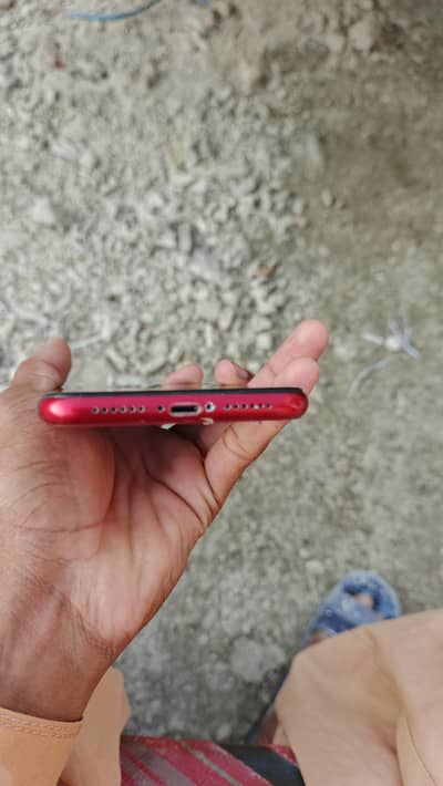 Apple iPhone XR