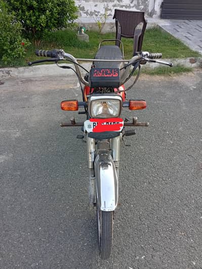 urgent sale Honda 2010 model bike