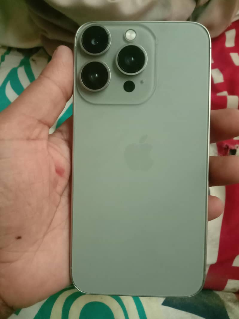Apple iPhone X 3
