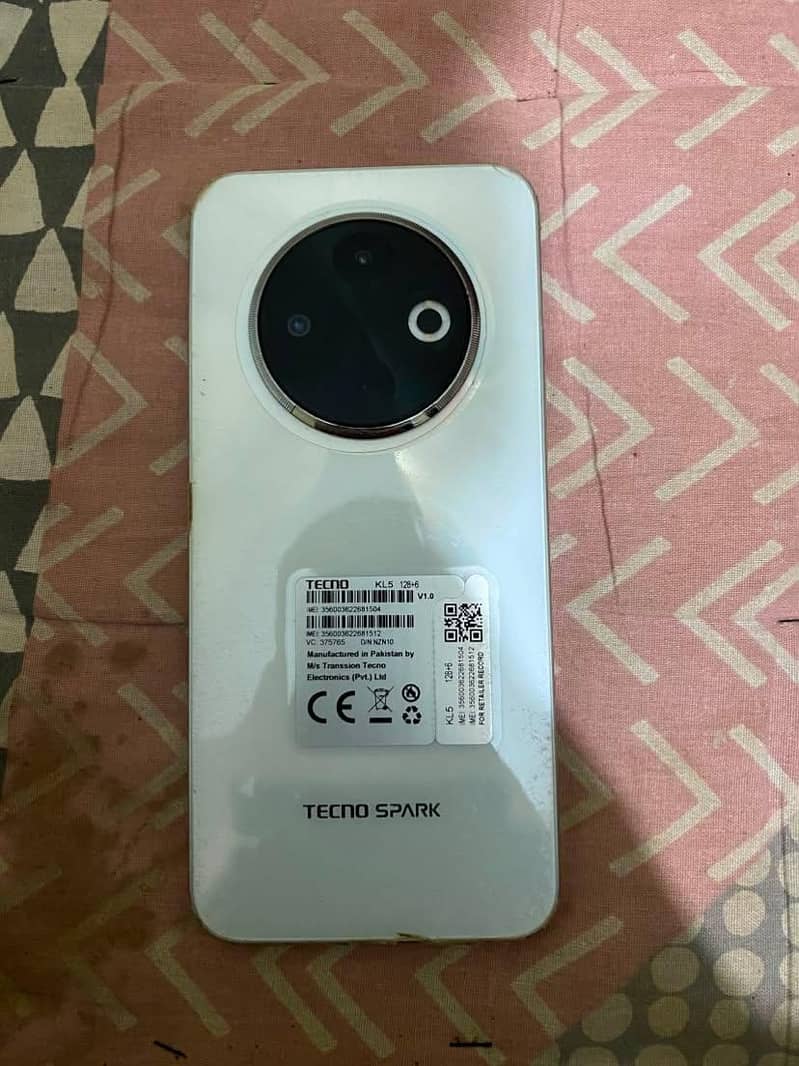 Tecno SPARK 30C 0