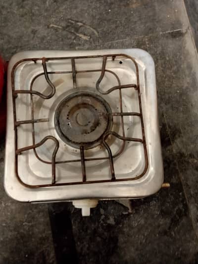 one stove in good condition for sale
