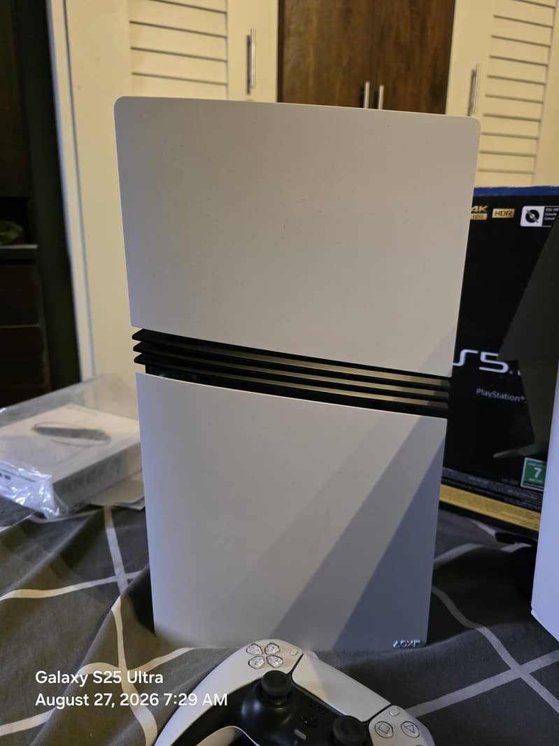 PS5 Pro 2TB 2