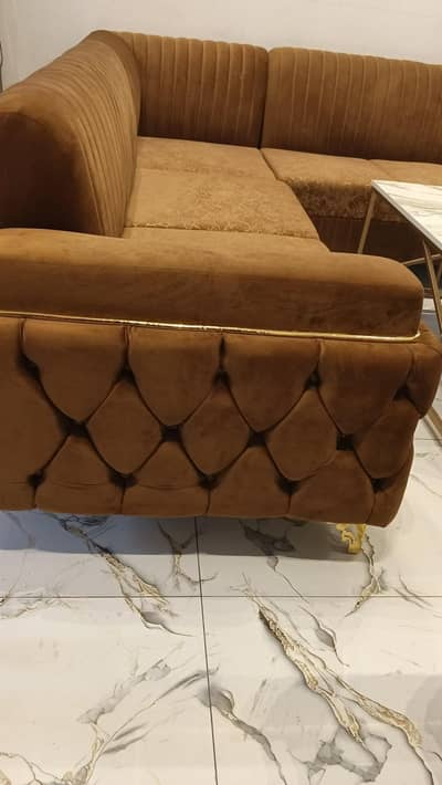 6 seater sofa for sale condition 10 by 10
