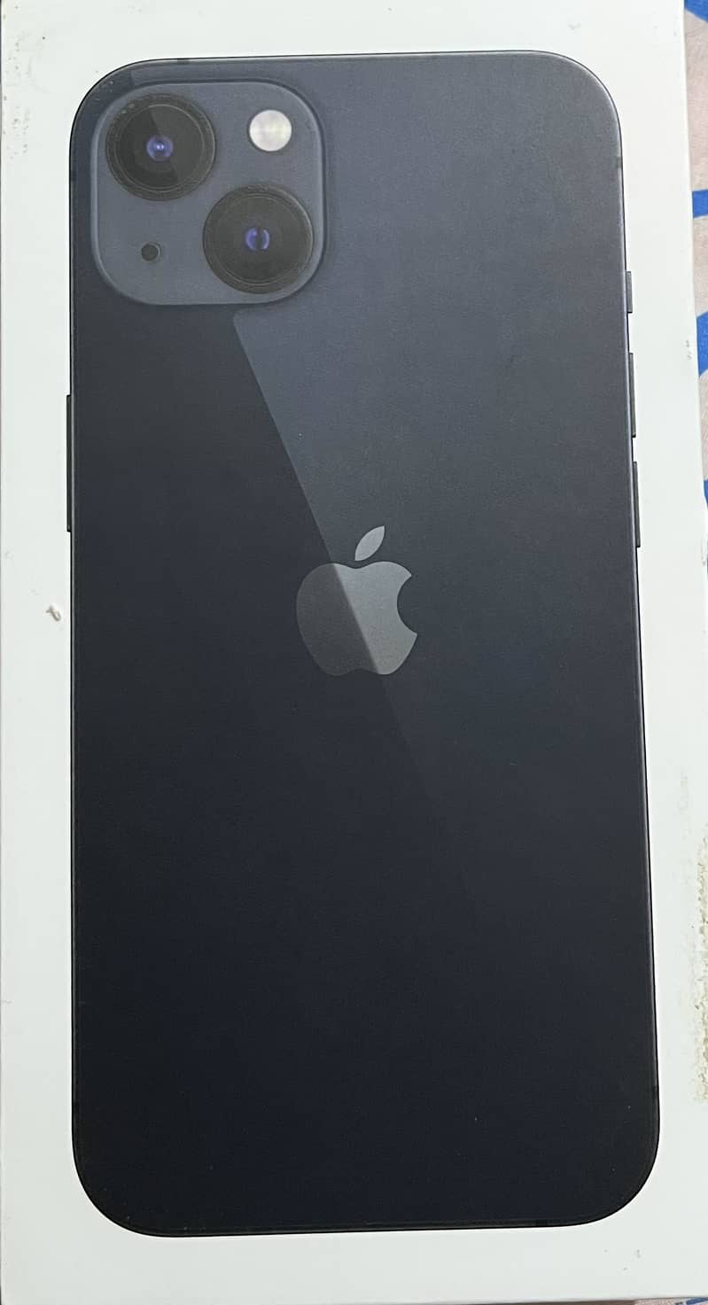 Apple iPhone 13 8