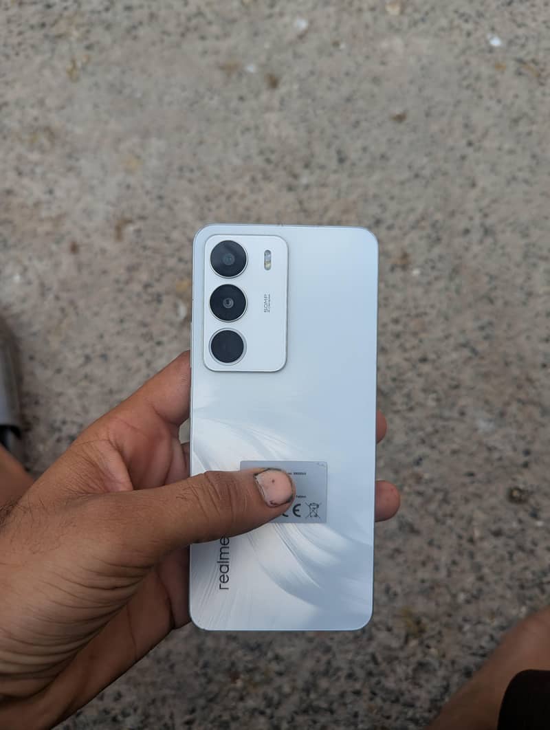 Realme C71 0