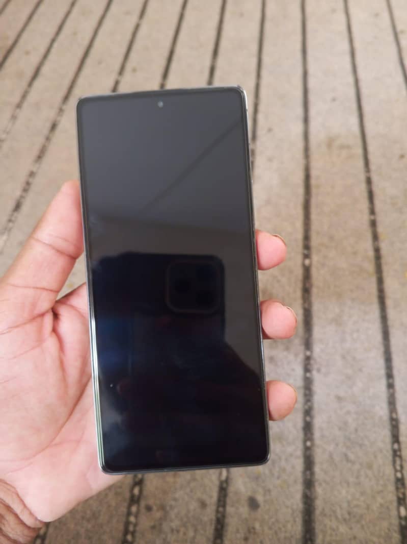 Infinix Note 40 5