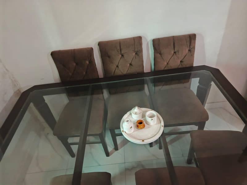 6seater Dining table 1