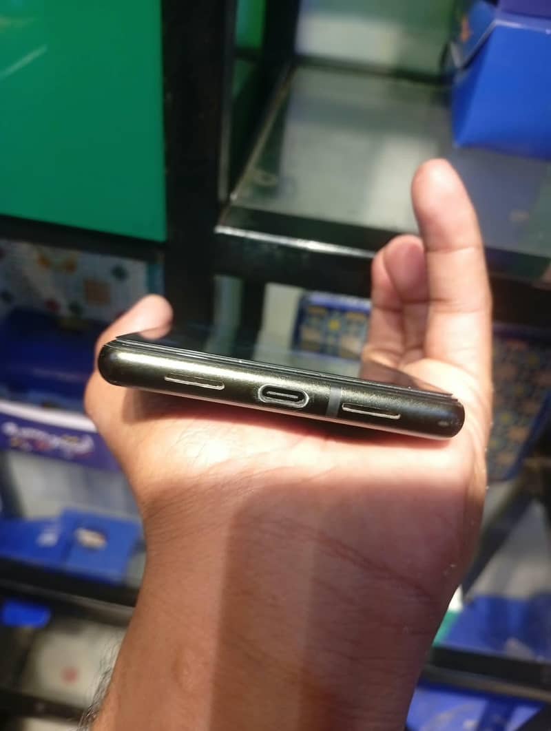 Google Pixel 6 1