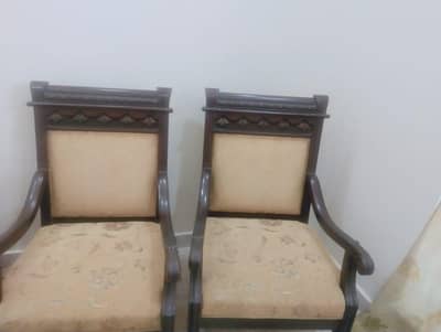 2 wooden Chairs And Coffee Table