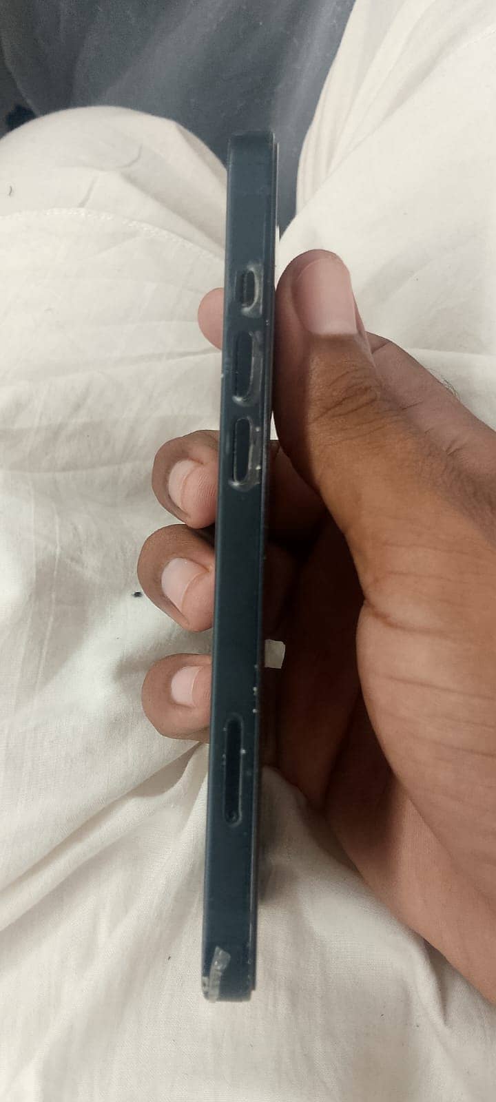 Apple iPhone 13 3