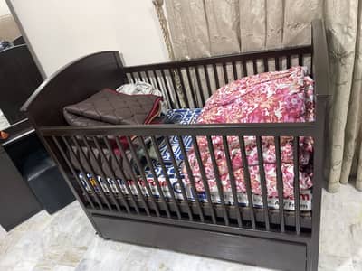 Interwood baby cot in excellent condition
