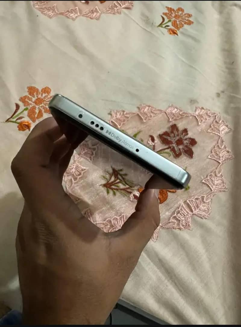 Tecno CAMON 30 4