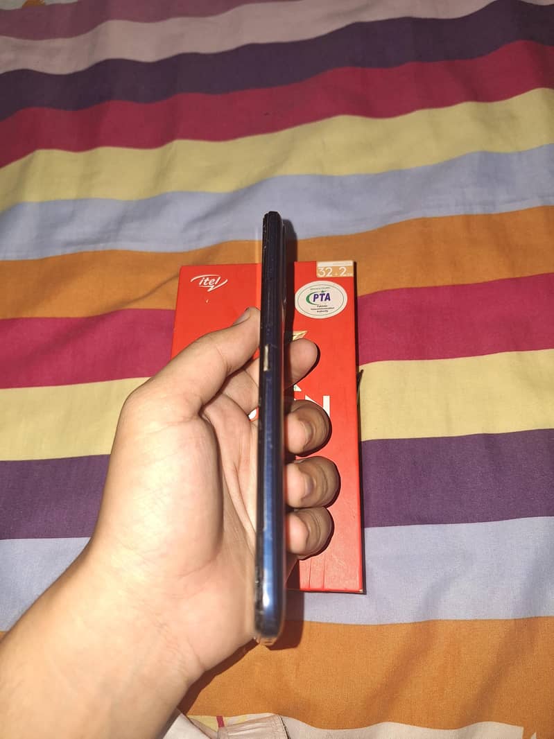 Itel Vision 3 3