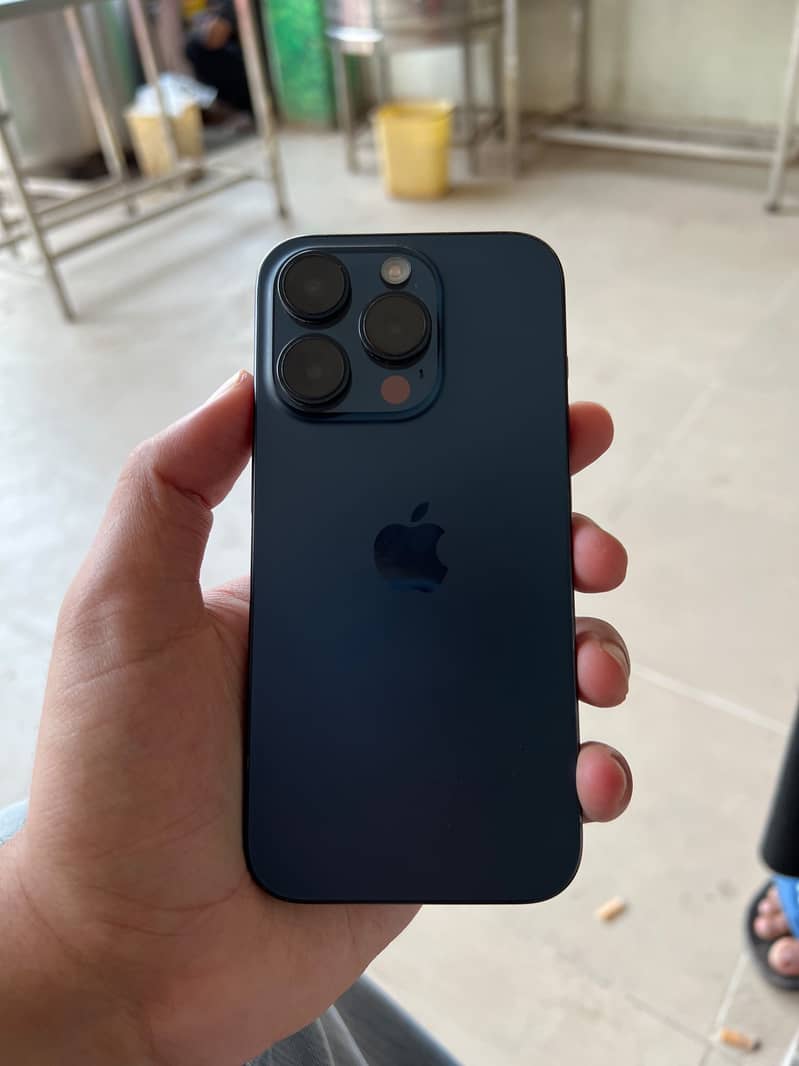 Apple iPhone 15 Pro 7