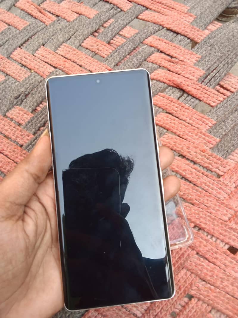 Google Pixel 7 Pro 2