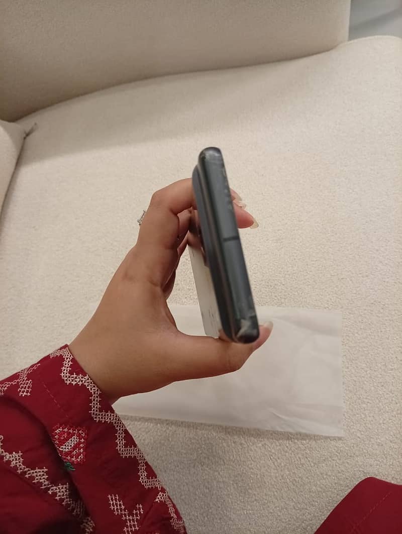 Google Pixel 7 5