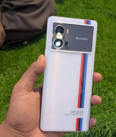 Vivo iQOO 9 Pro