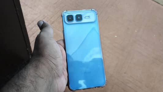 Infinix Smart 10 Plus single hand use 4 128