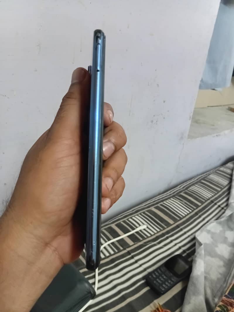 Vivo V21e 2