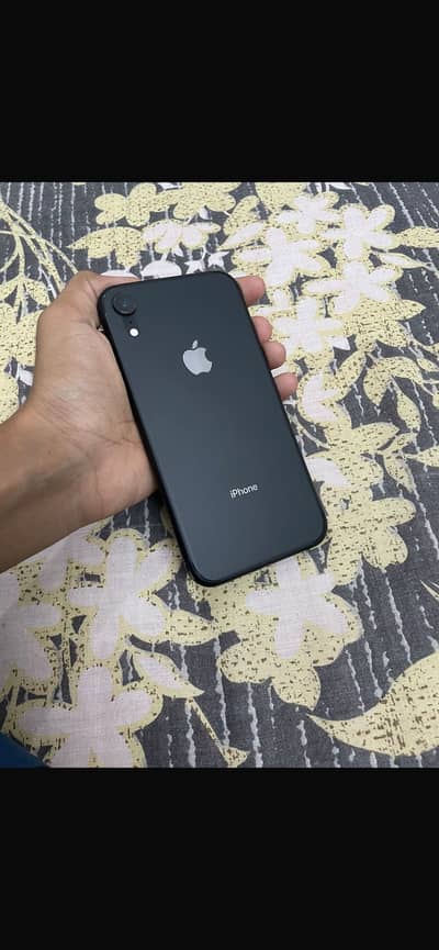 Apple iPhone XR