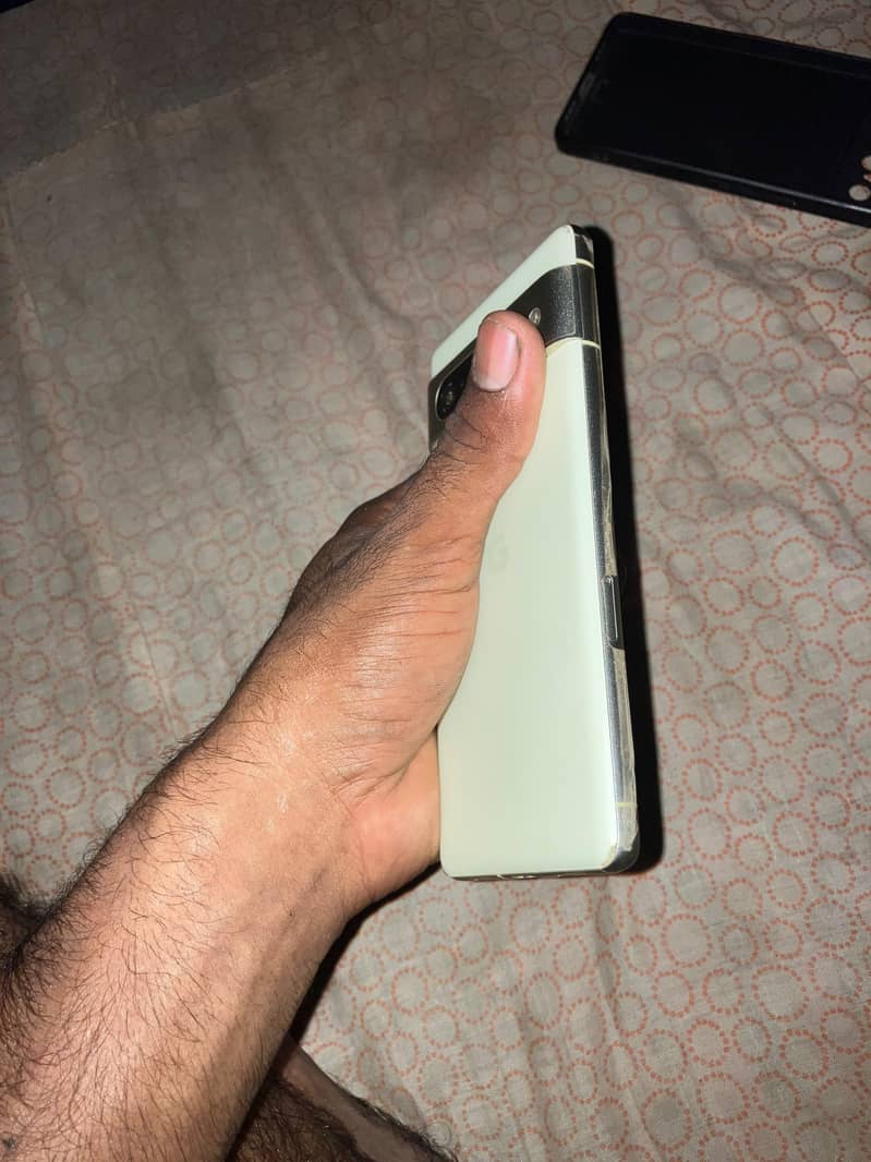 Google Pixel 7 2