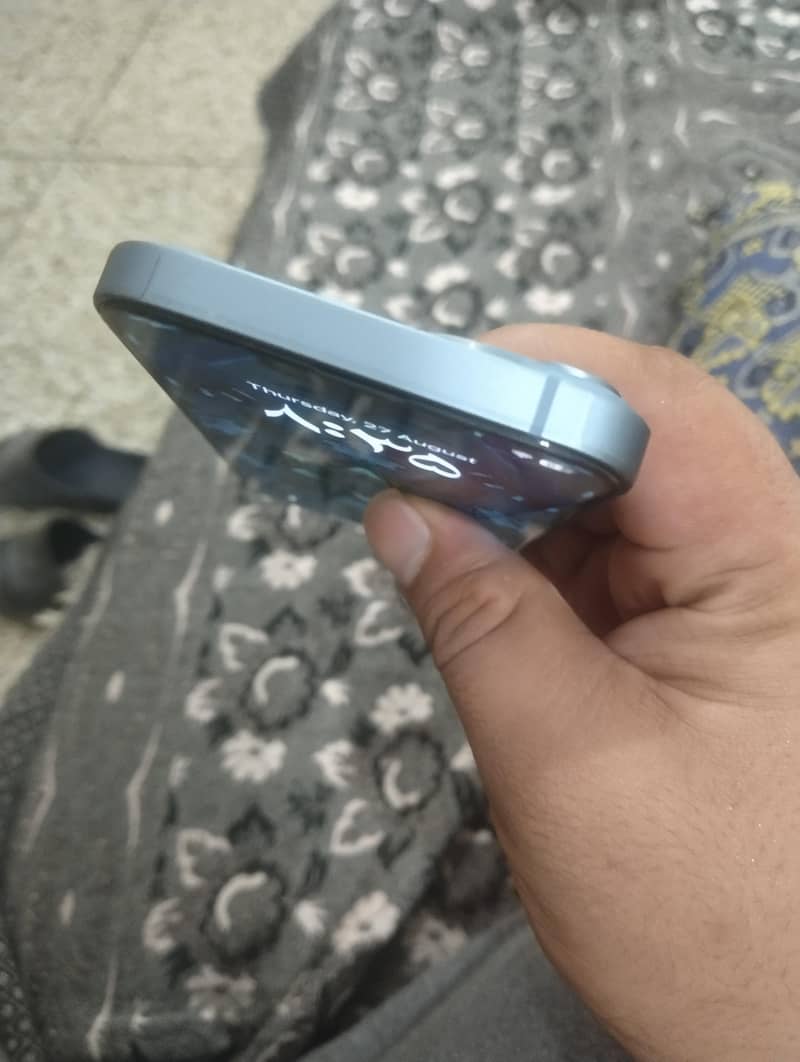 Apple iPhone 14 2