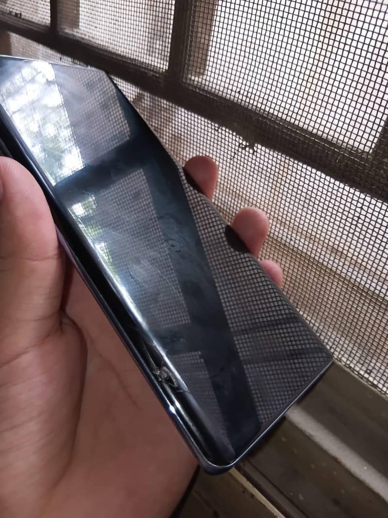 Tecno CAMON 30S 1