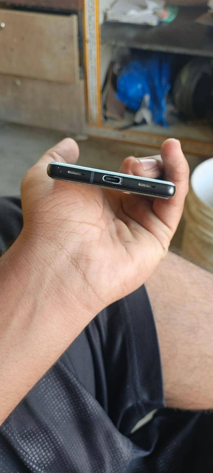 Google Pixel 6a 3