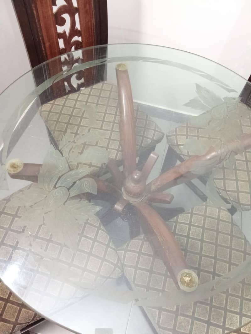 4 seater dining table 3