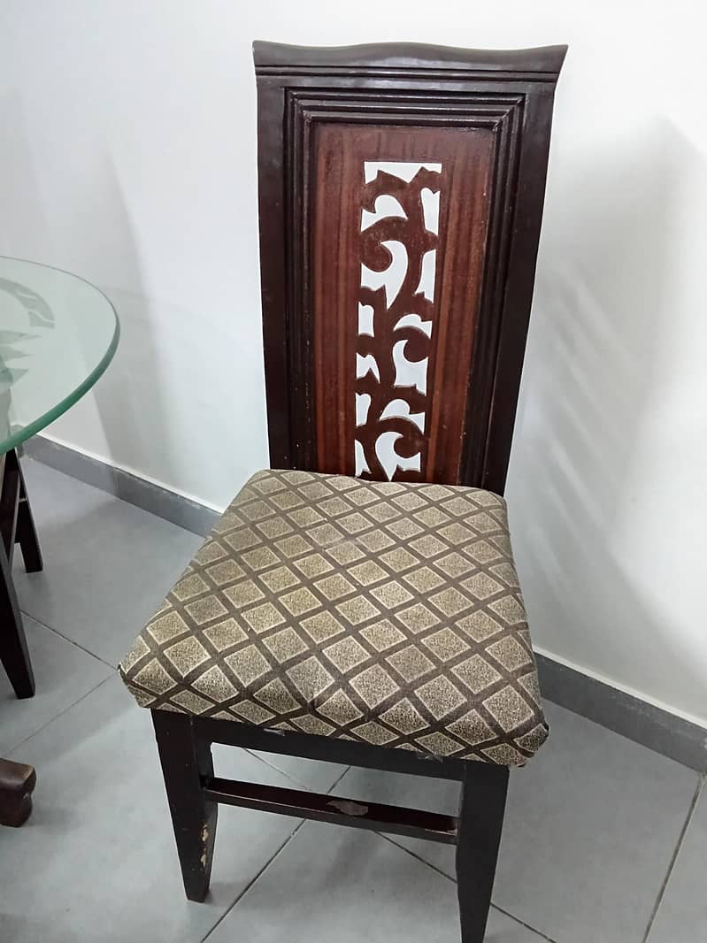 4 seater dining table 5