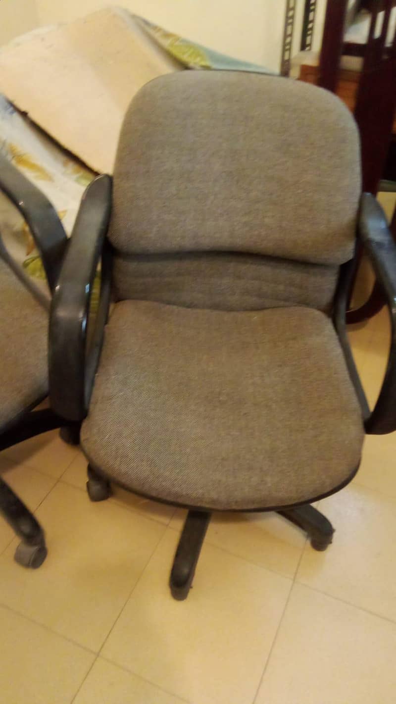 3 used computer chairs 2
