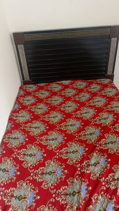 2 singal beds sale without mattress